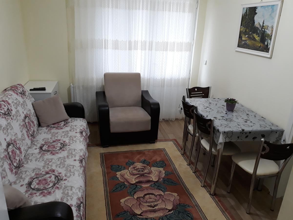 Cerit Pansiyon İmroz المظهر الخارجي الصورة